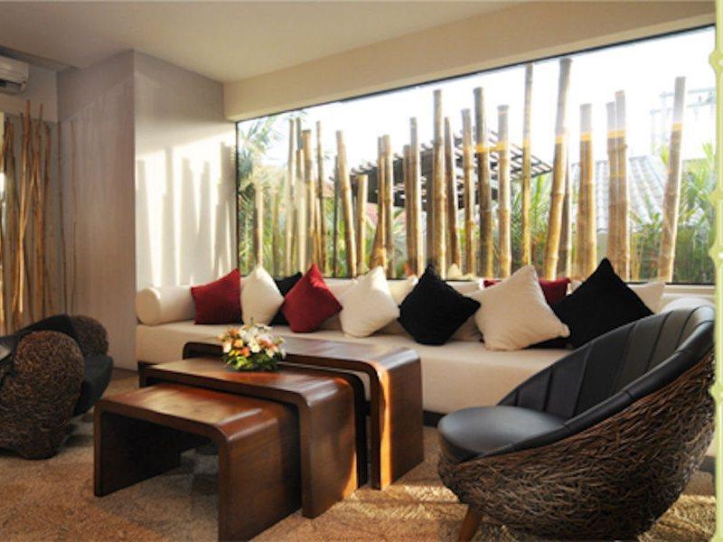 Bamboo House Phuket Hotel Karon Ngoại thất bức ảnh