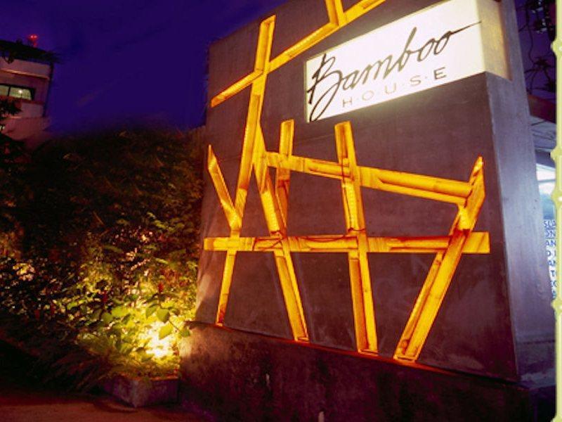 Bamboo House Phuket Hotel Karon Ngoại thất bức ảnh